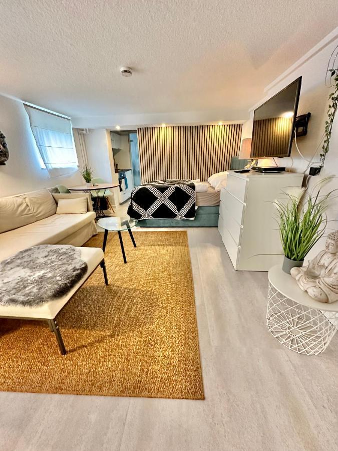 Ruhiges Retreat Souterrain-Apartment Werbach Nahe Pferdemarkt W31 Ольденбург Екстер'єр фото