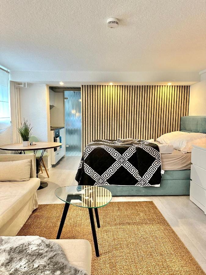 Ruhiges Retreat Souterrain-Apartment Werbach Nahe Pferdemarkt W31 Ольденбург Екстер'єр фото
